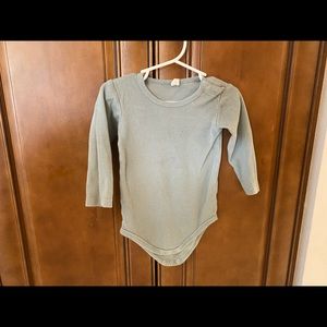 Quincy Mae onesie sea foam blue/green long sleeve